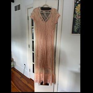 Gorgeous Peach Lace Dress w/Built-In Slip - Torrid